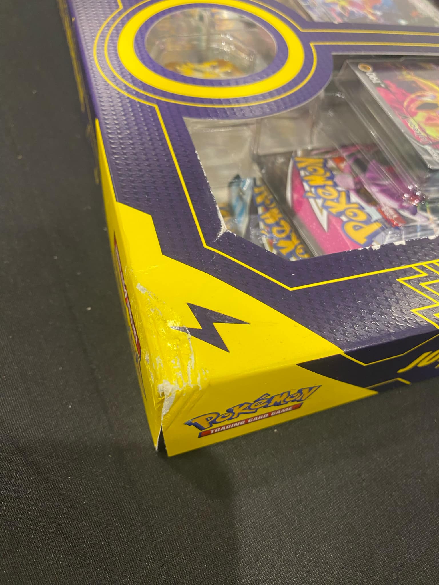 Pokemon TCG: Jolteon Vmax Premium Collection Box