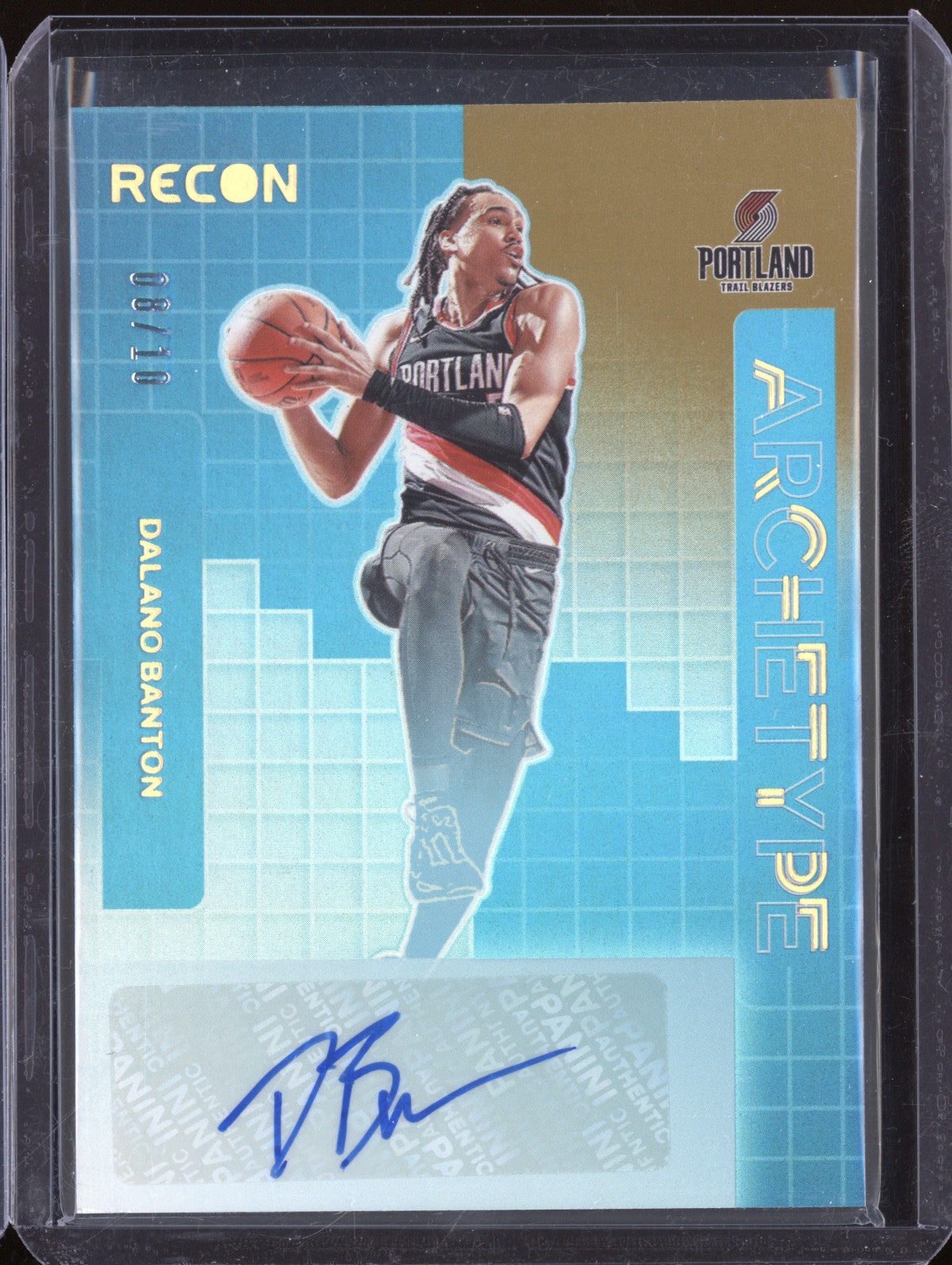 Dalano Banton 2023-24 Panini Recon AS-DBP Archetype Signatures Gold 8/10