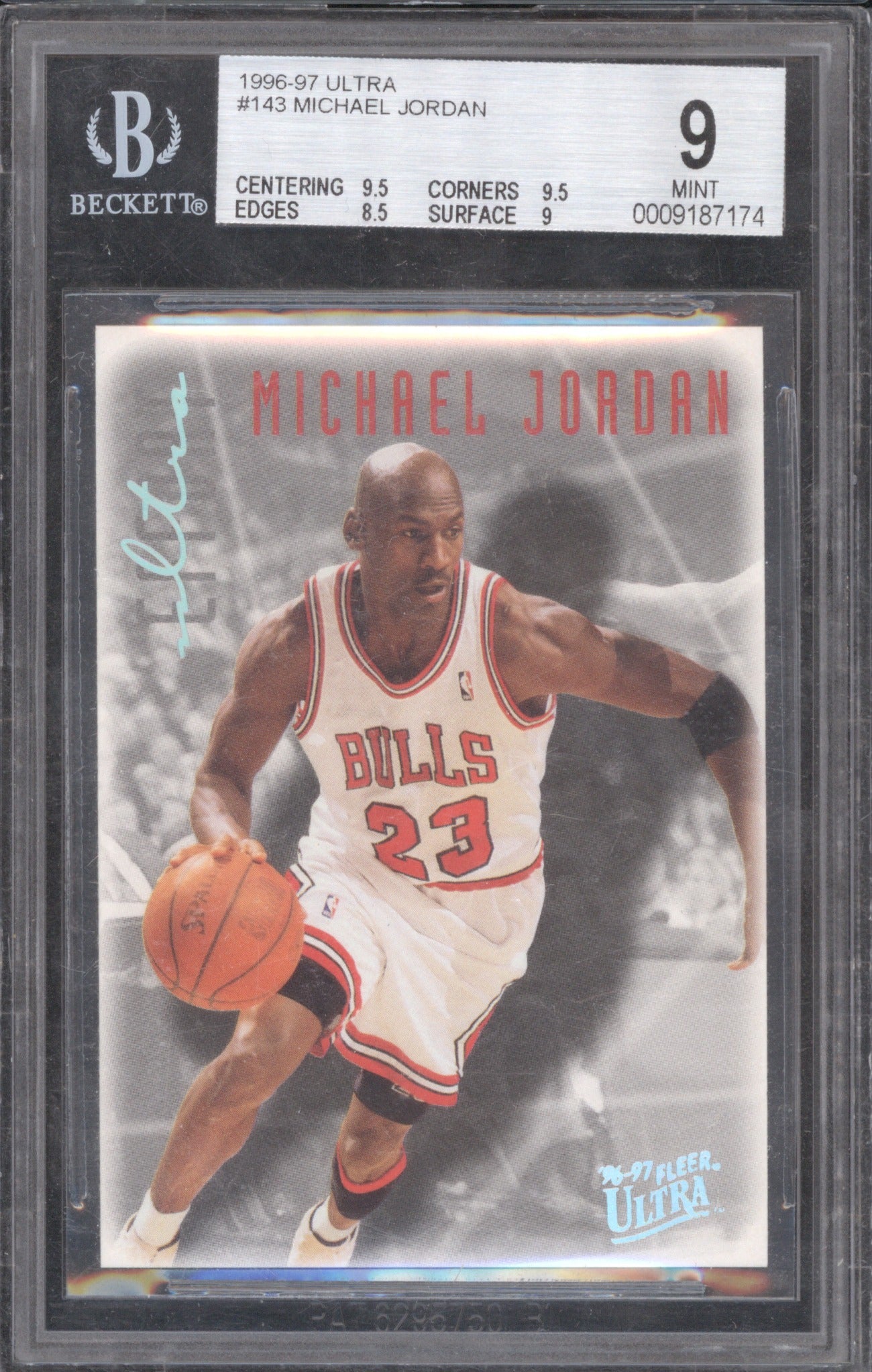 Michael Jordan 1996-97 Fleer Ultra #143 BGS 9