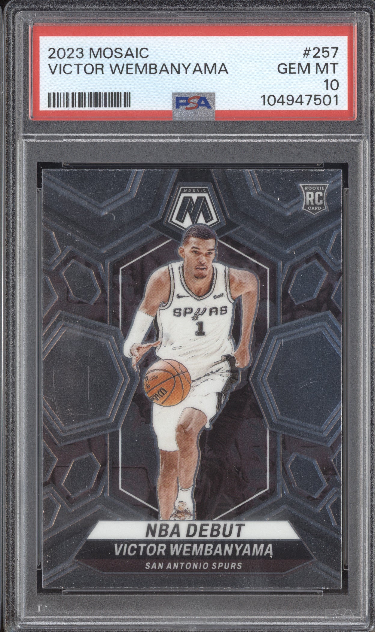 Victor Wembanyama 2023-24 Panini Mosaic 257 RC PSA 10