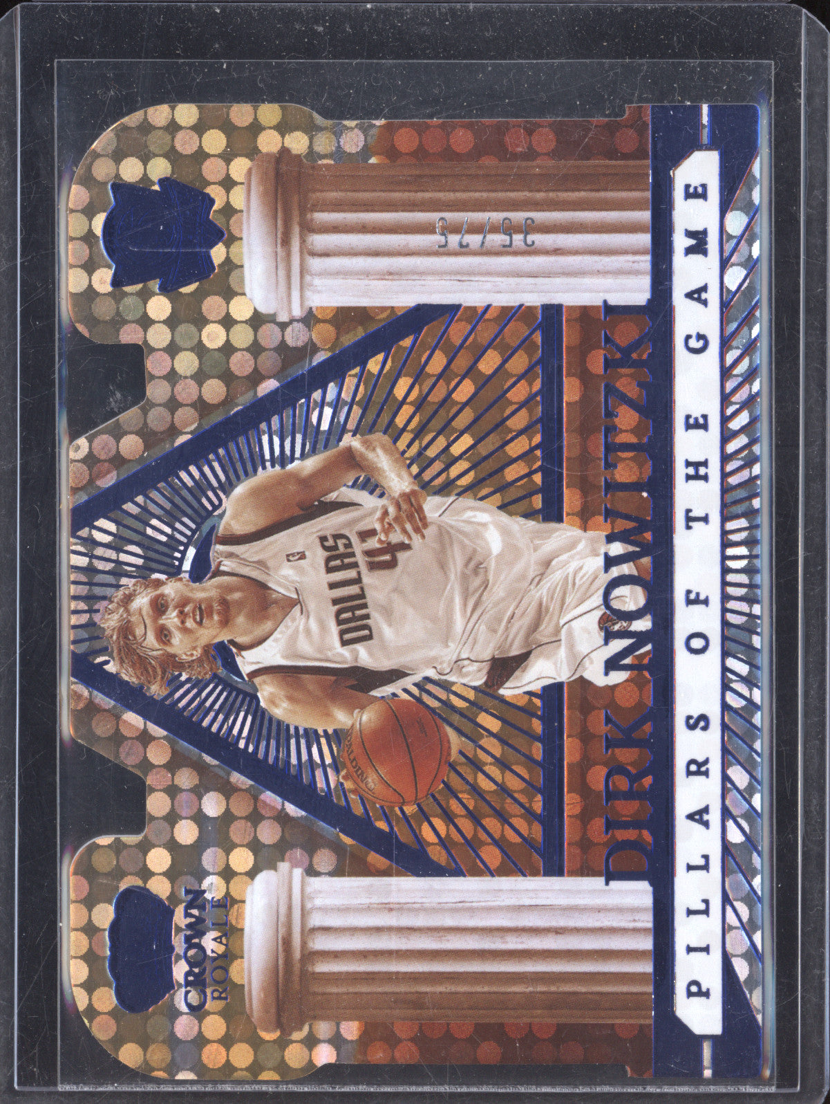 Dirk Nowitzki 2022-23 Panini Crown Royale 12 Pillars of the Game 35/75