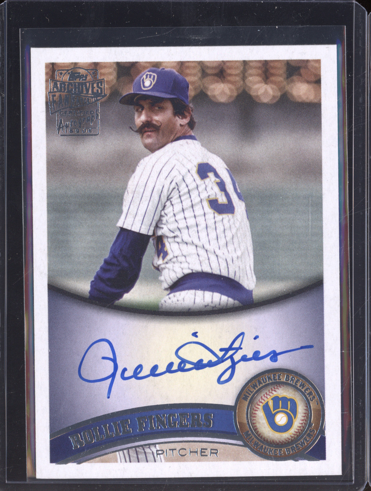 Rollie Fingers 2025 Topps Archives 11FFA-RF Fan Favorites Auto