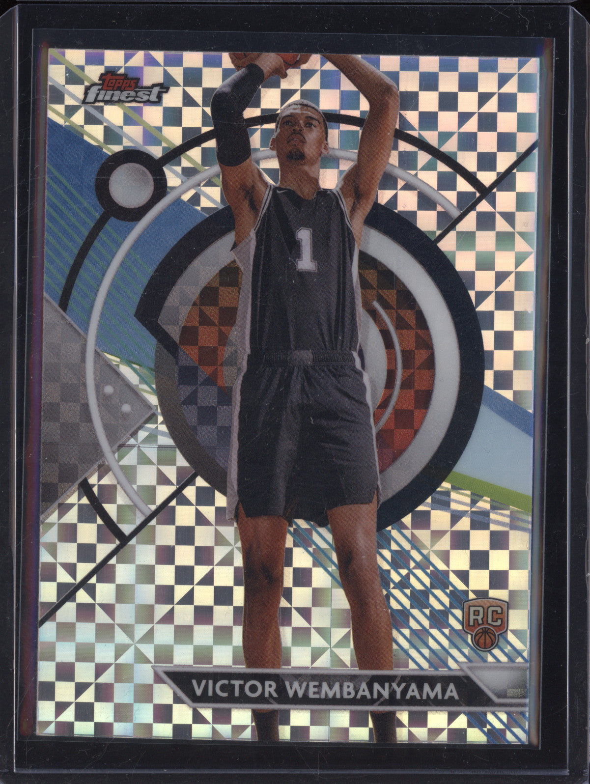 Victor Wembanyama 2023-24 Topps Finest 76 Checkerboard RC