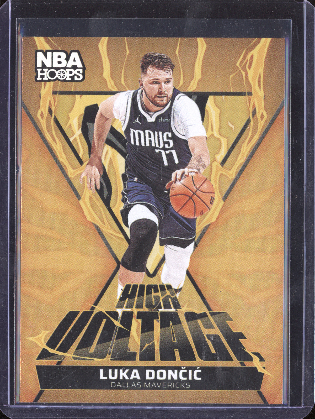 Luka Doncic 2024-25 Panini Hoops 5 High Voltage