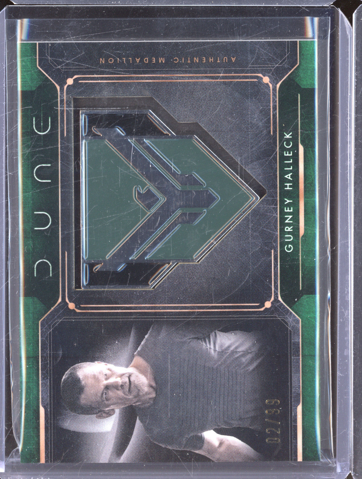 2024 Topps Chrome Dune MCM-GU Gurney Halleck Green Medallion /99
