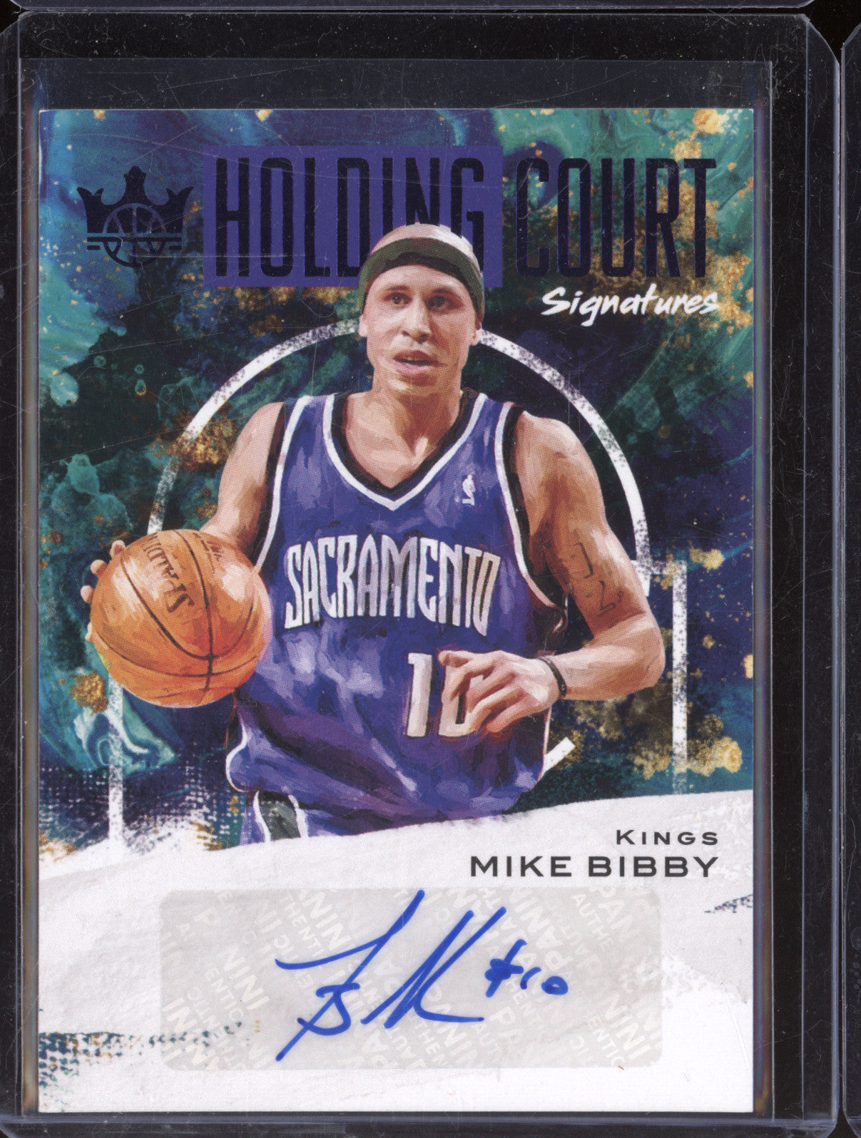 Mike Bibby 2020-21 Panini Court Kings HC-MBI Holding Court Auto Violet 21/35