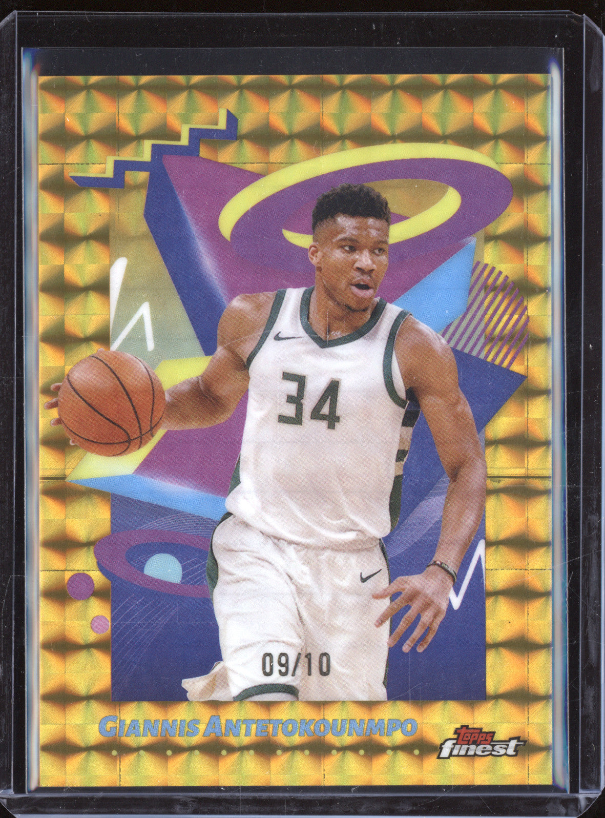 Giannis Antetokounmpo 2024 Topps Finest 250 Gold Geometric Refractor /10