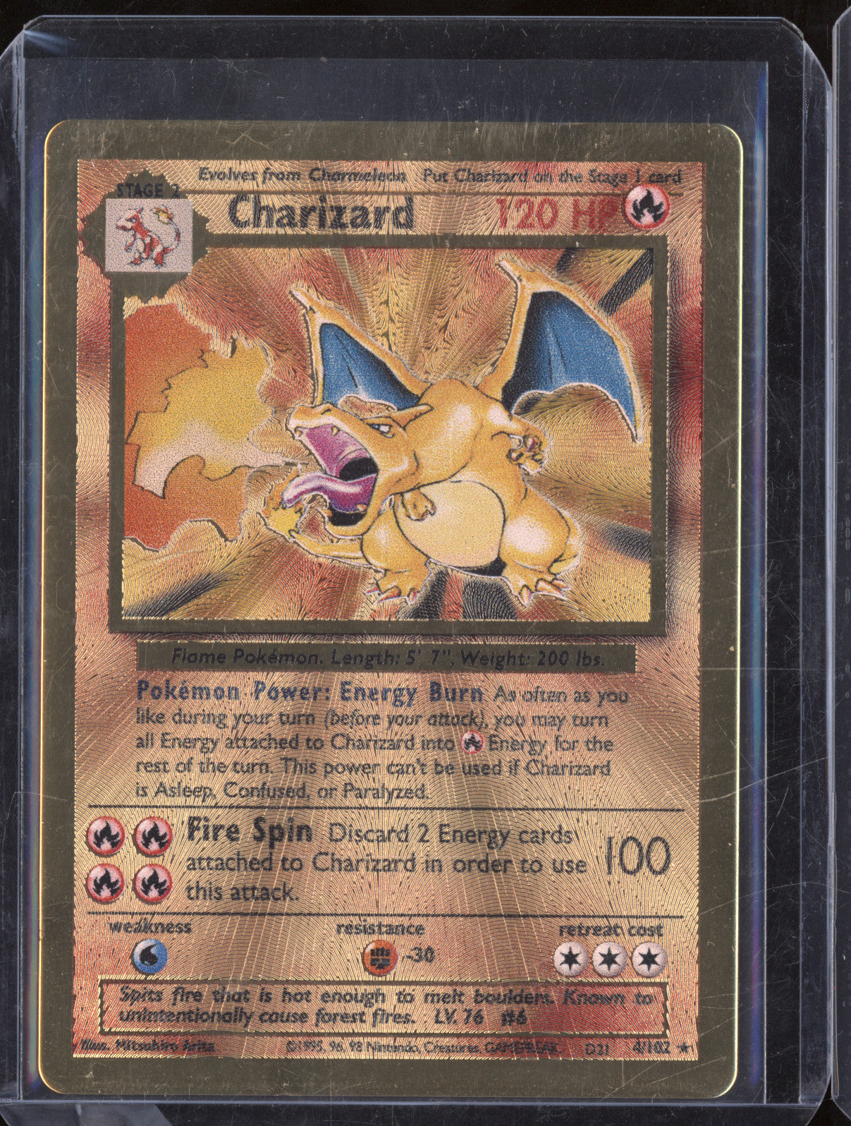 2021 Pokemon Celebrations 4/102 Charizard Gold Metal