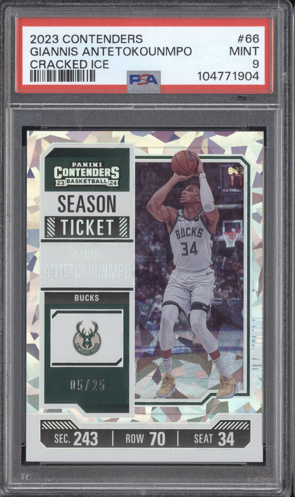 Giannis Antetokounmpo 2023-24 Panini Contenders 66 Cracked Ice 5/25 PSA 9