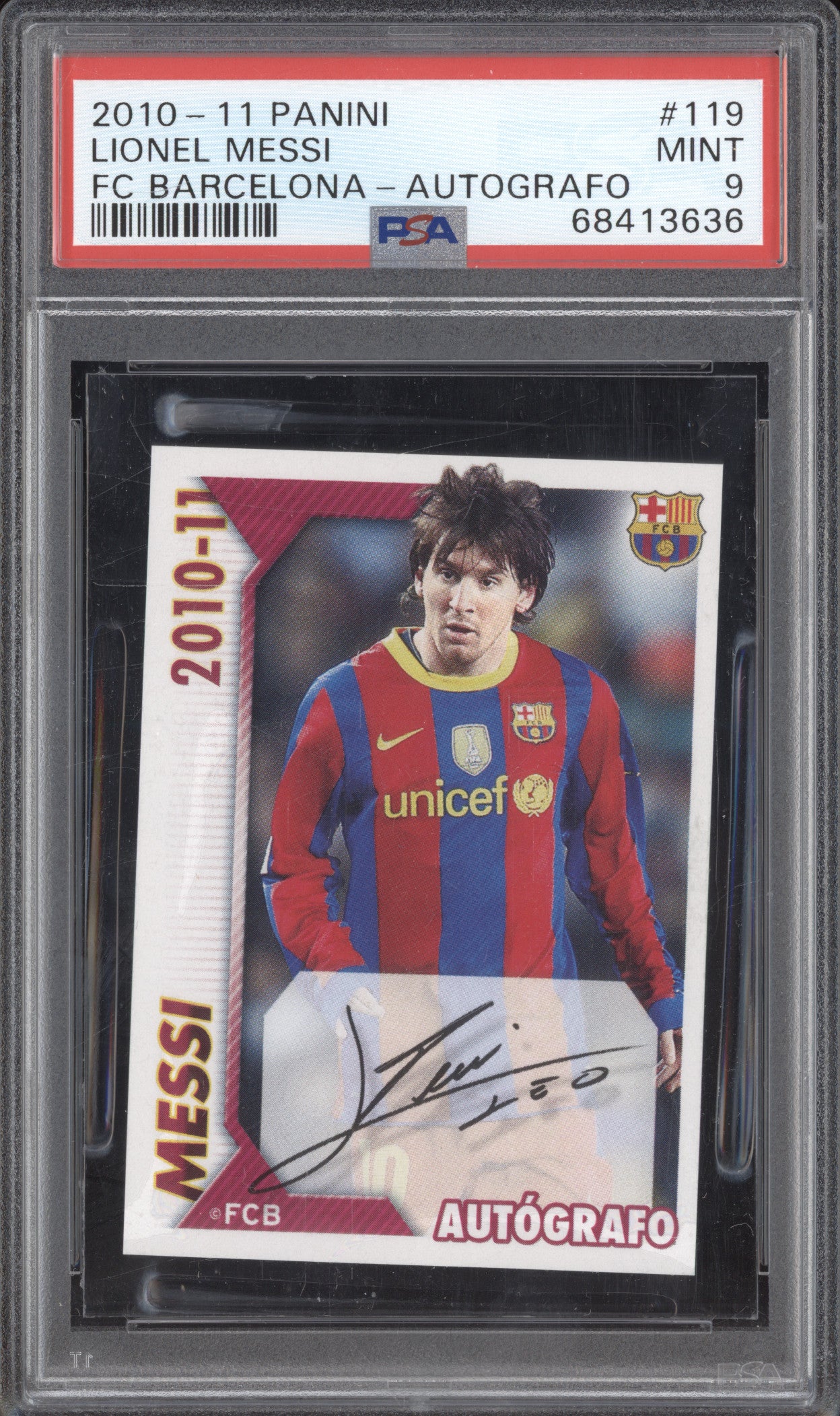 Lionel Messi 2010-11 Panini 119 Autografo PSA 9
