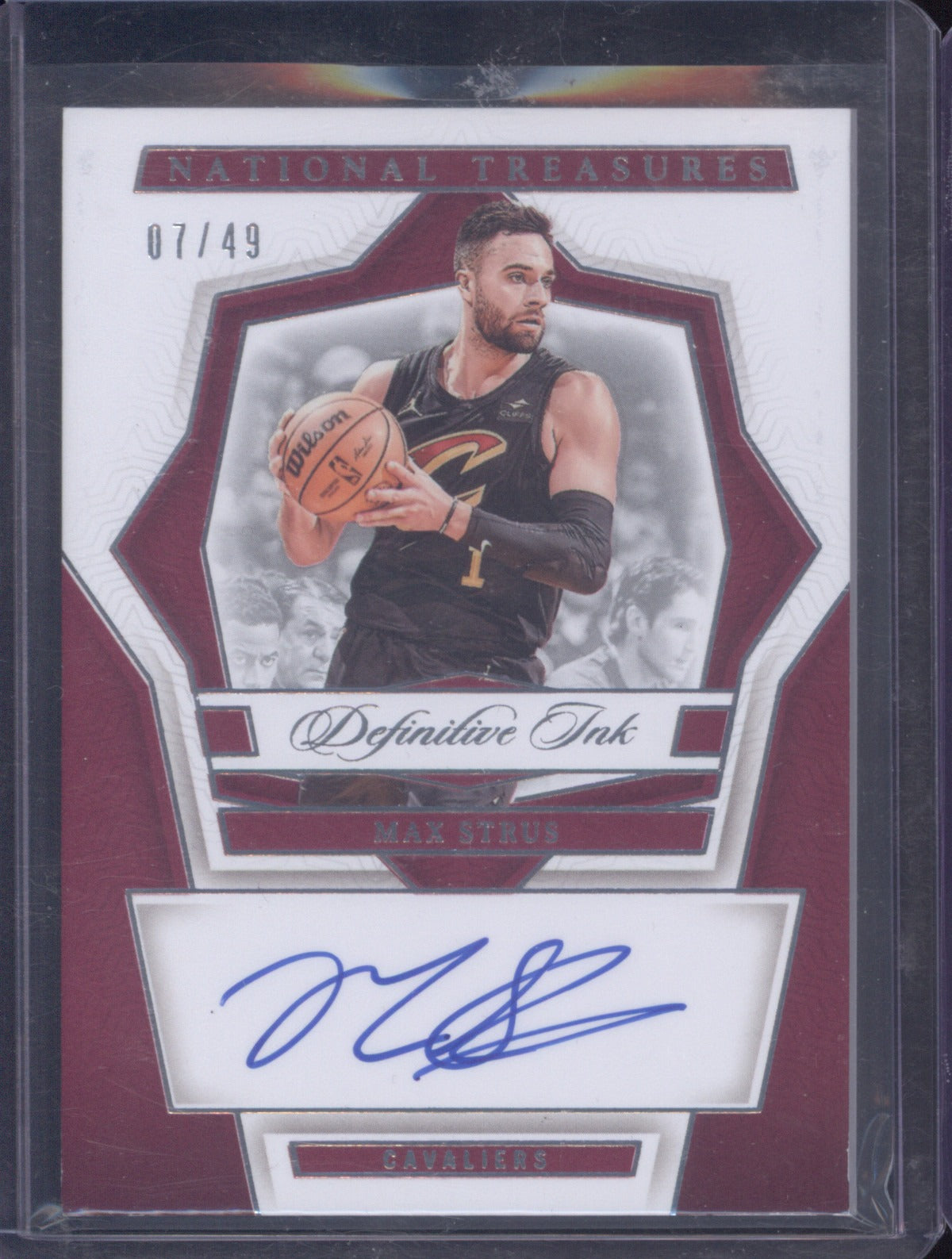 2023-24 Panini National Treasures DI-MAX Max Strus Definitive Ink Auto 07/49