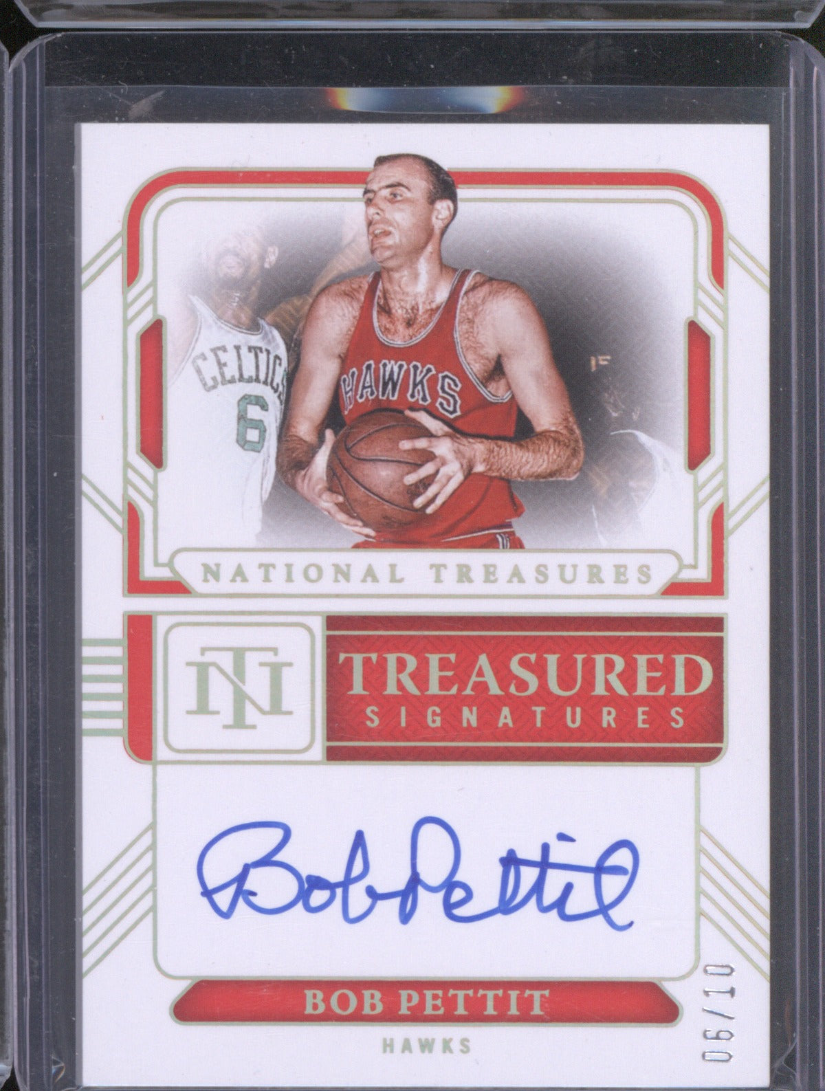 2024-25 Panini National Treasures Bob Pettit Treasured Signatures Gold /10