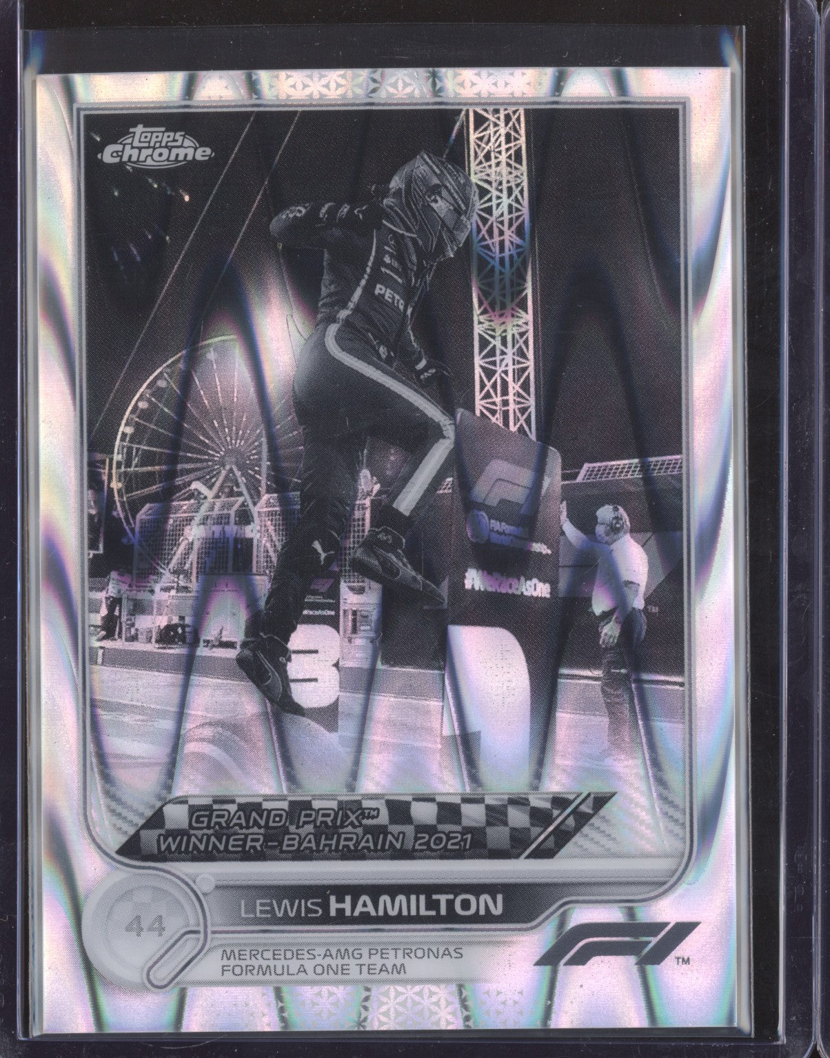 Lewis Hamilton 2022 Topps Chrome Formula 1 151 Black & White Raywave