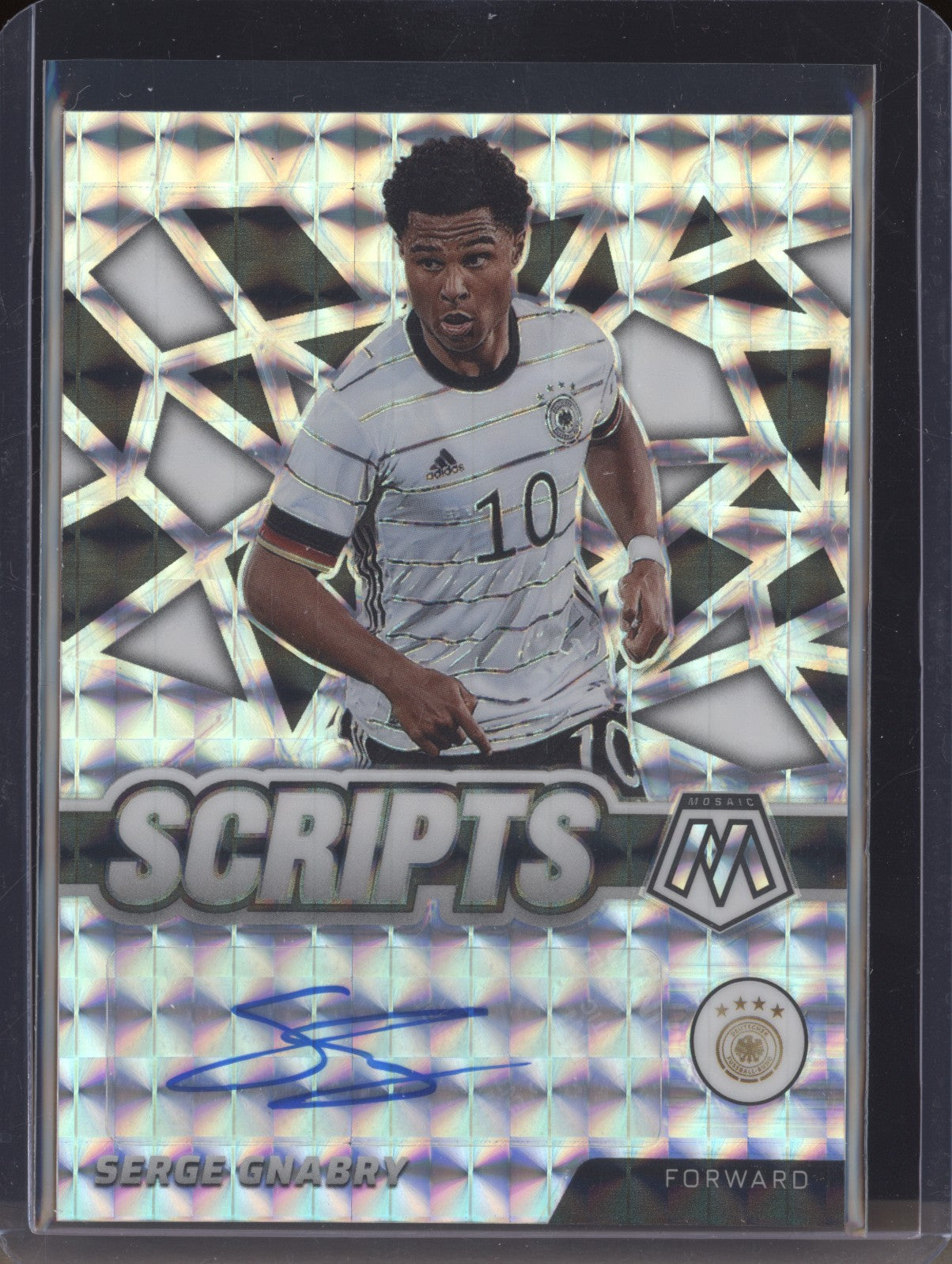 Serge Gnabry 2022 Panini Mosaic RTWC S-SG Scripts Auto