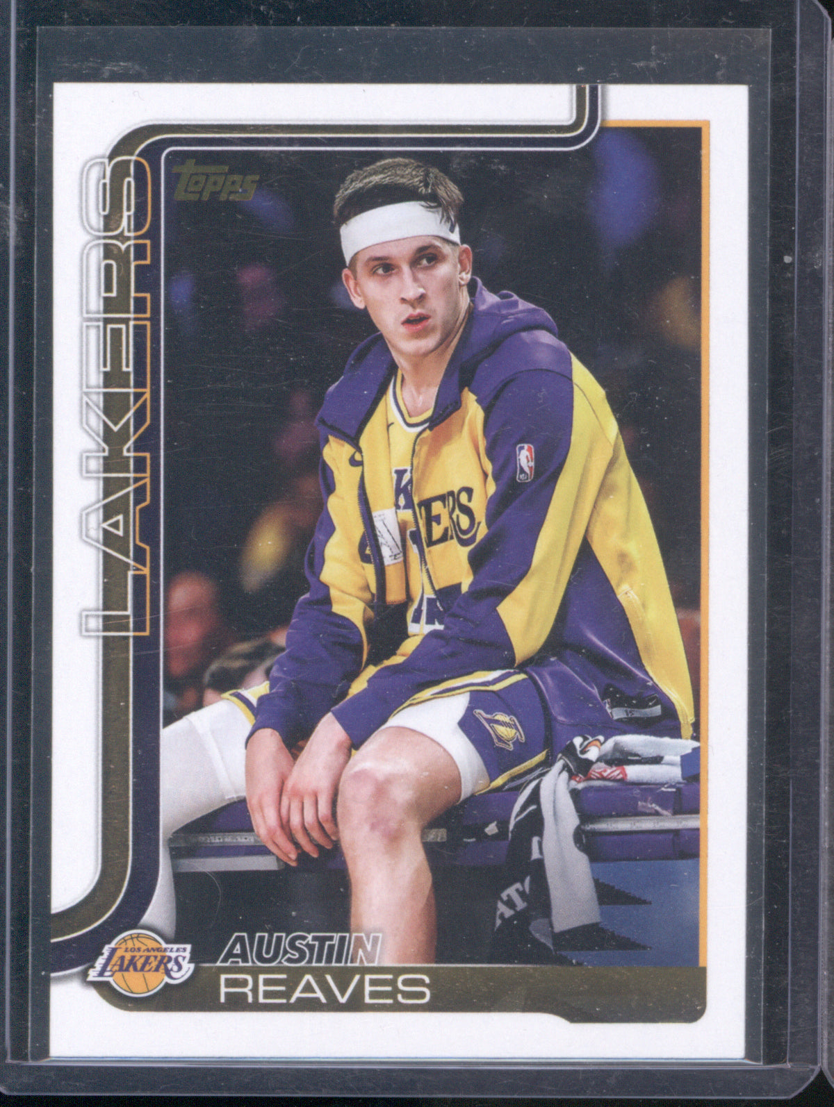 Austin Reaves 2025 Topps #151 Golden Mirror Varisation SSP