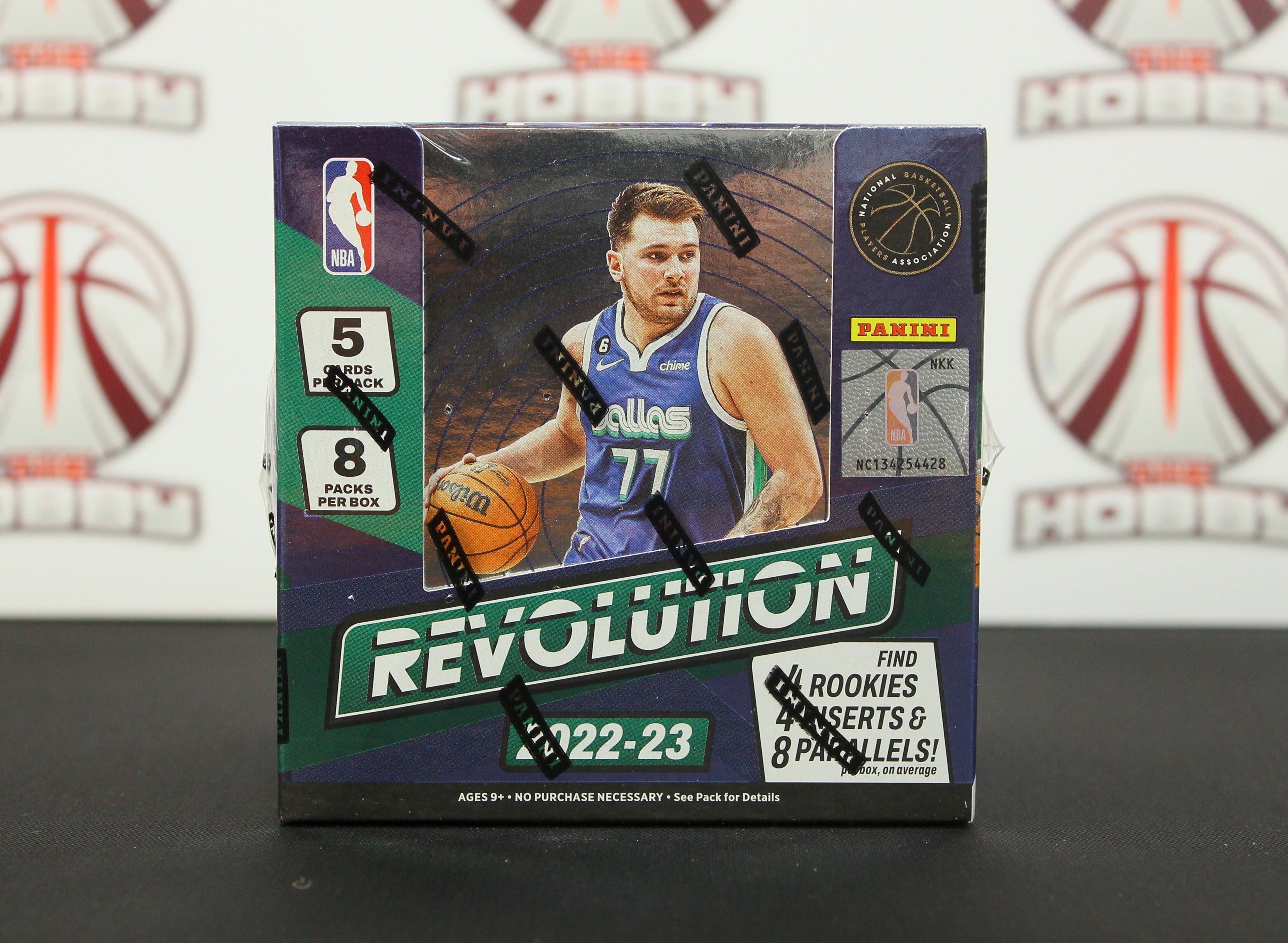 2022-23 Panini Revolution Hobby Box