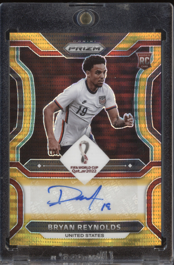 Bryan Reynolds 2022 Panini Prizm FIFA World Cup S-BRY Signatures Breakaway Gold RC 7/10