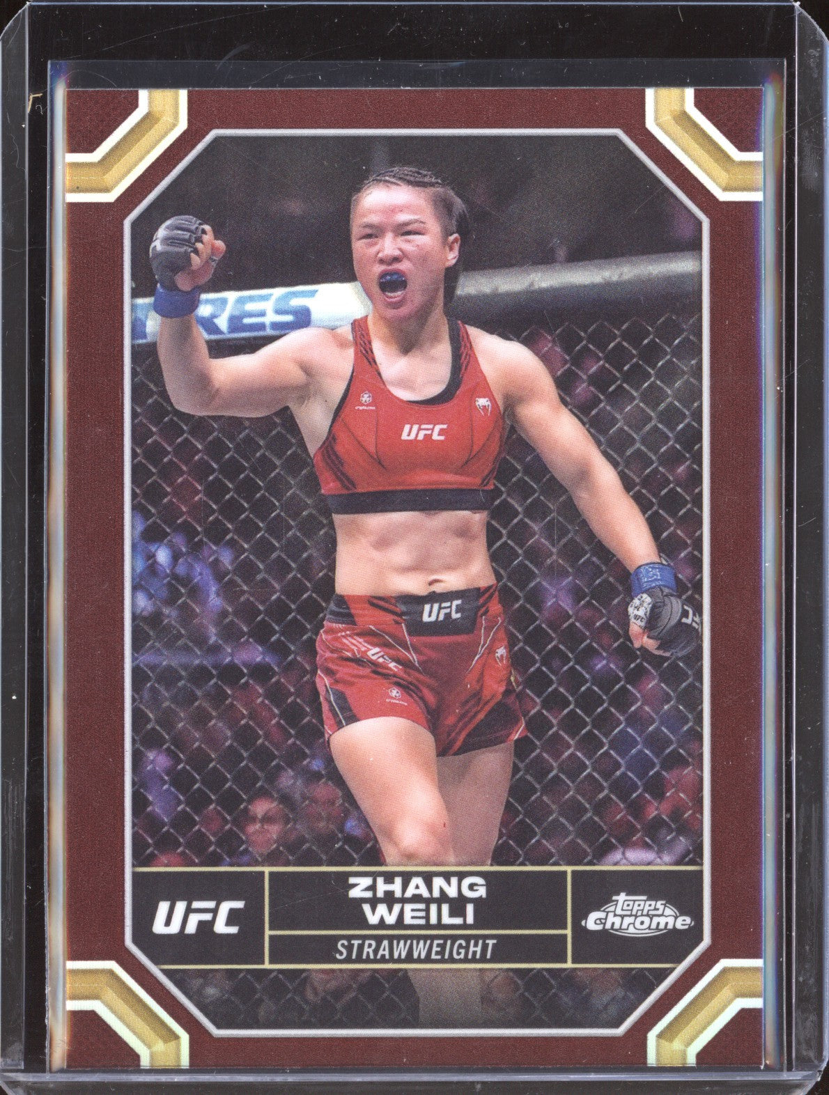 Zhang Weili 2024 Topps Chrome UFC 200 Magenta Refractor