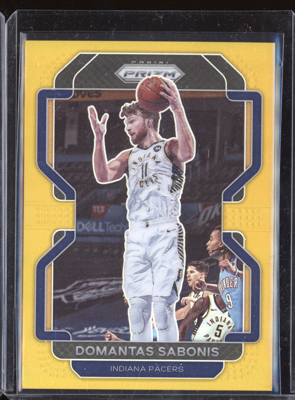 Domantas Sabonis 2021-22 Panini Prizm 183 Gold 9/10