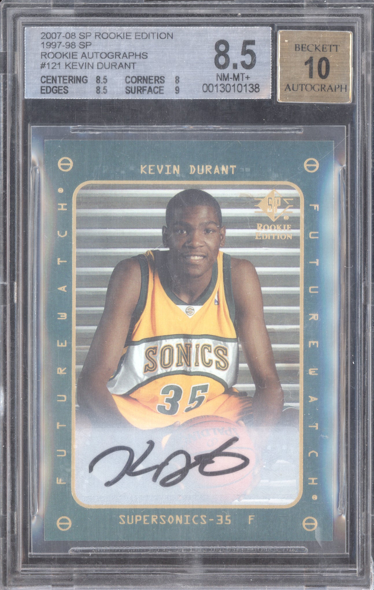 Kevin Durant 2007-08 UD SP Rookie Edition 121 97-98 SP Rookie Auto BGS 8.5/10