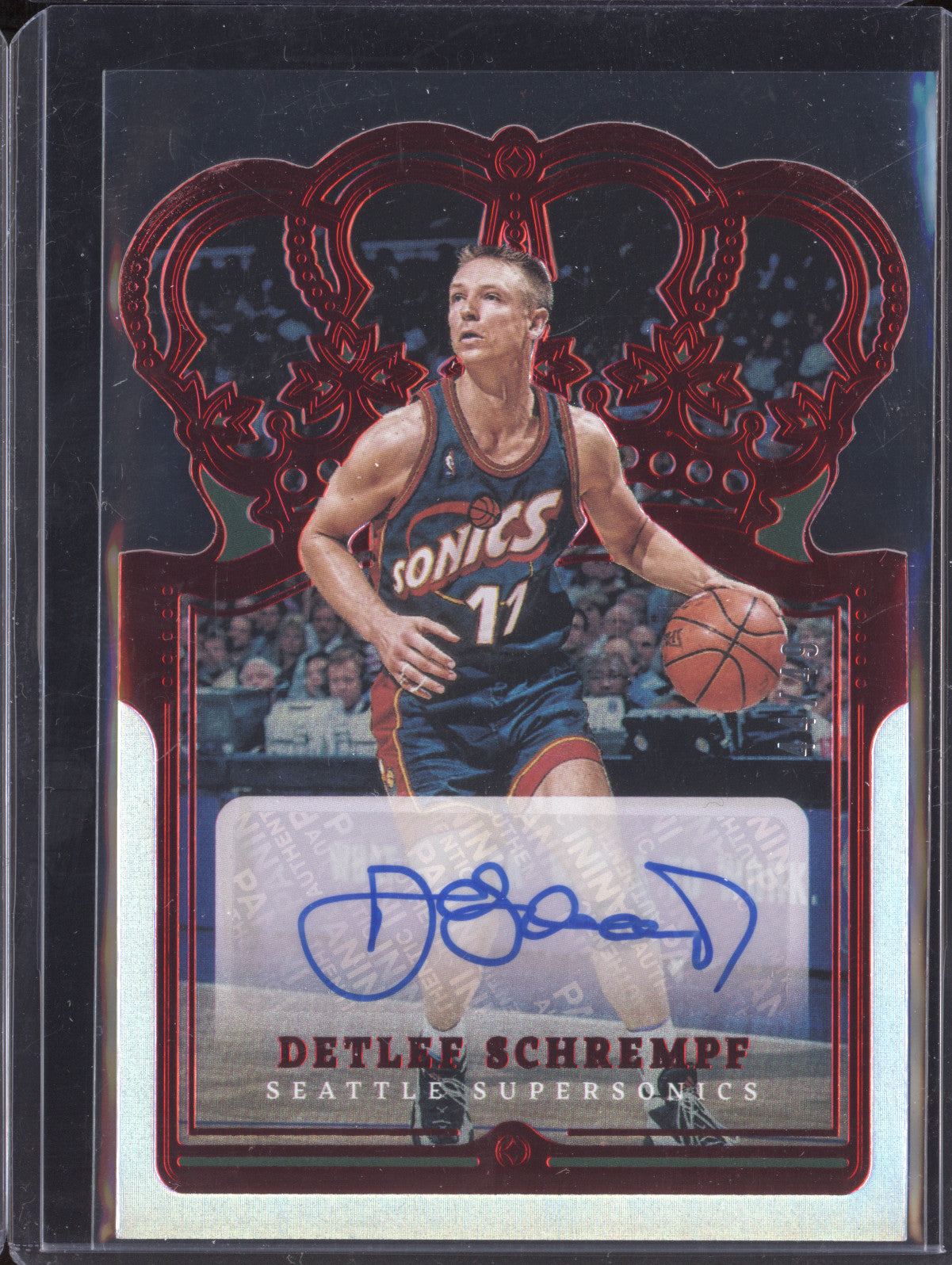 Detlef Schrempf 2021-22 Panini Crown Royale CA-DSF Crown Autograph Red 44/49