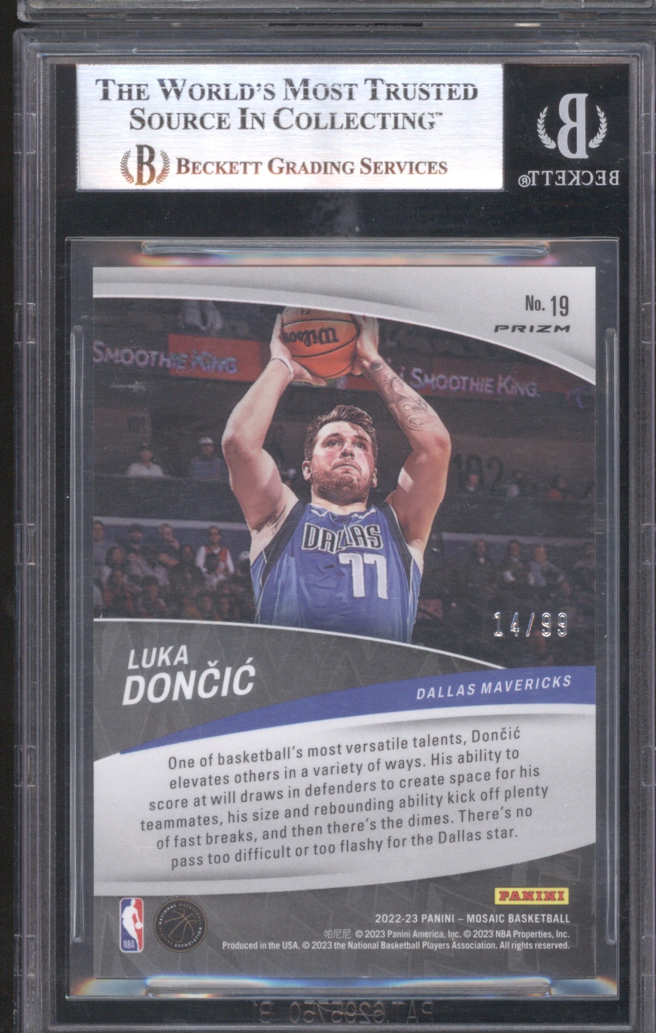 Luka Doncic 2022 Panini Mosaic #19 Elevate BGS 9 Mosaic Reactive Blue 14/99
