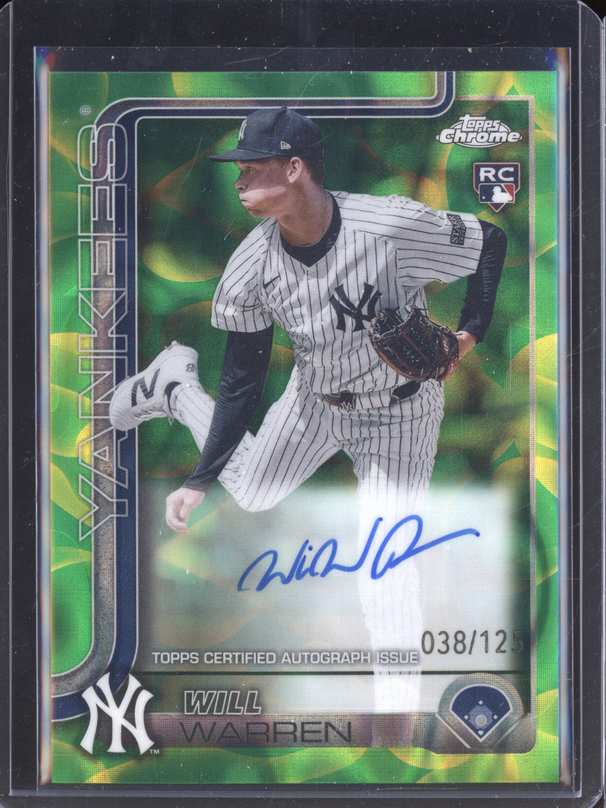 Will Warren 2025 Topps Chrome RA-WWA Green/Yellow Lava Lamp Auto Rookie RC /125