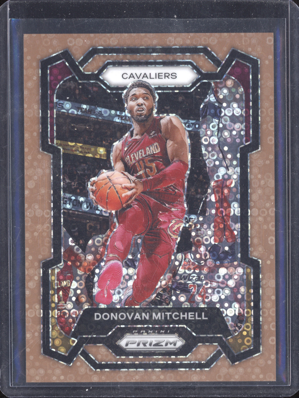 Donovan Mitchell 2023-24 Panini Prizm 43 Bronze Disco 17/20