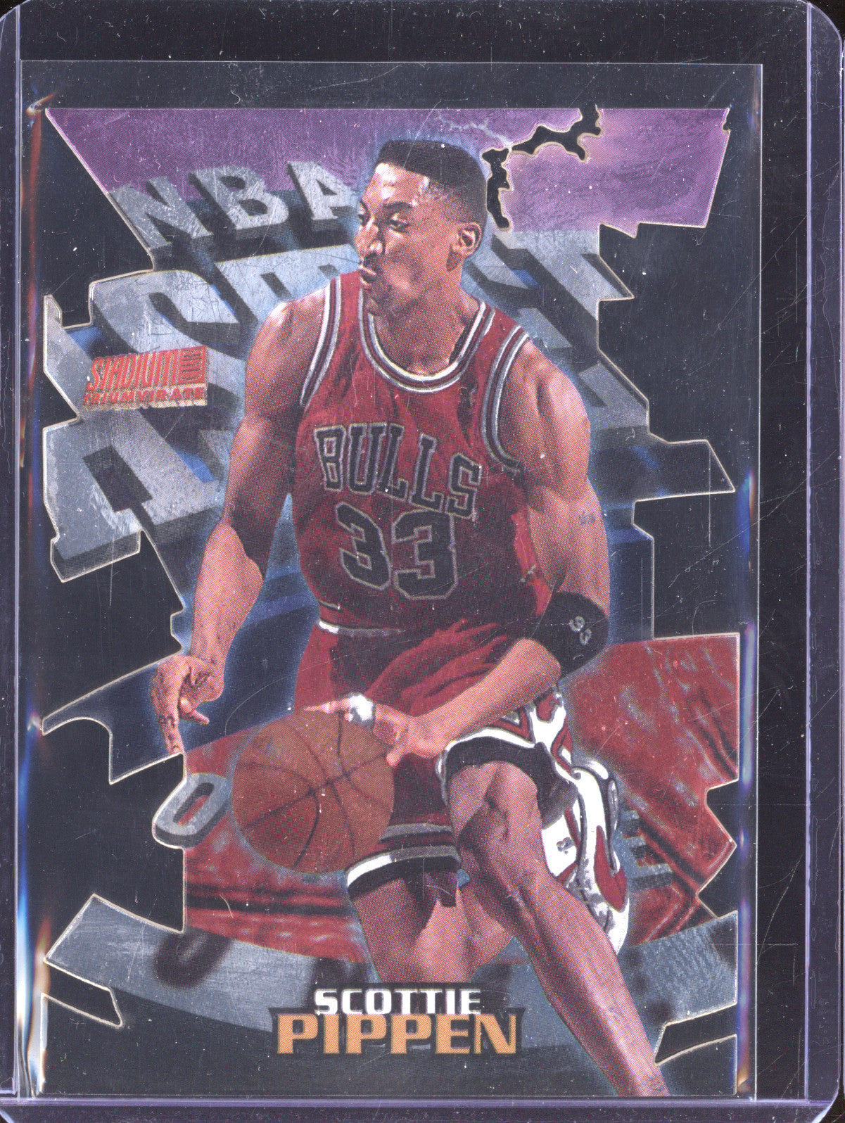 Scottie Pippen 1997-98 Topps Stadium Club Triumvirate T10B
