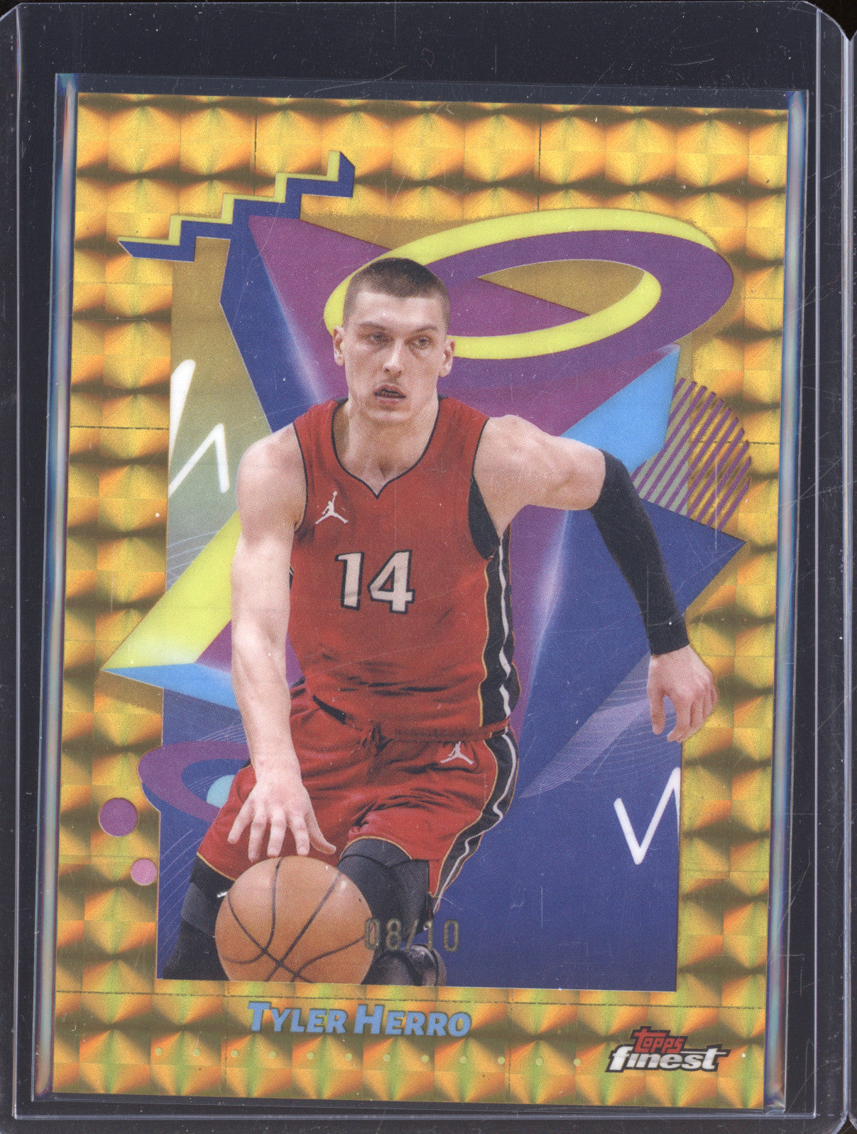 Tyler Herro 2024-25 Topps Finest 246 Gold Geometric 08/10