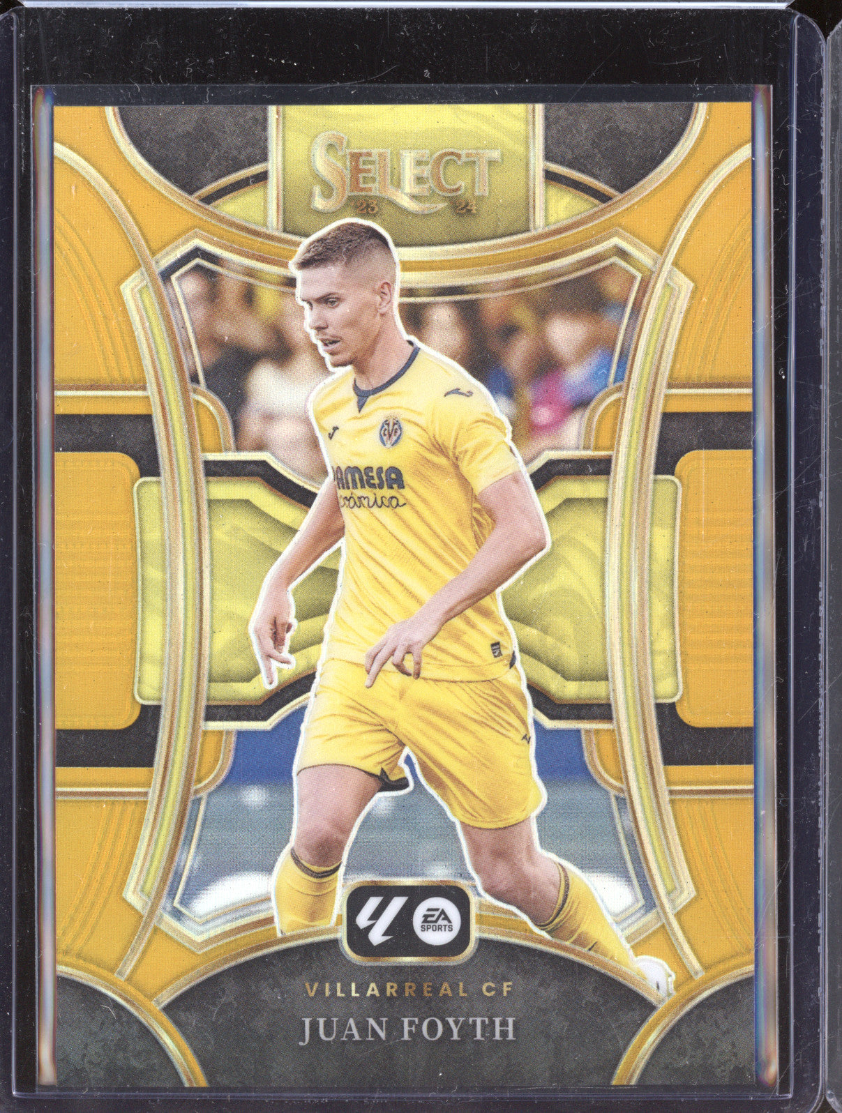 Juan Foyth 2023-24 Panini Select La Liga 197 Gold 7/10