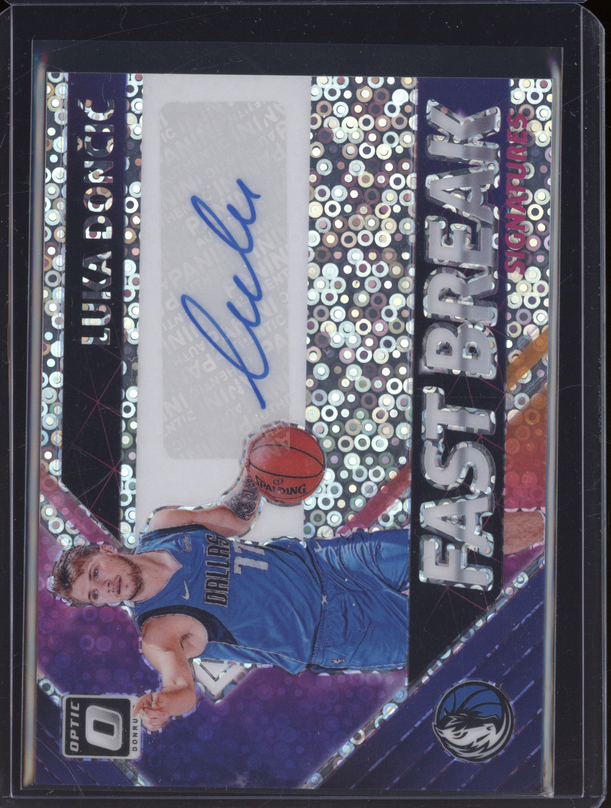 Luka Doncic 2018-19 Panini Donruss Optic FB-LDC Fastbreak Signatures RC