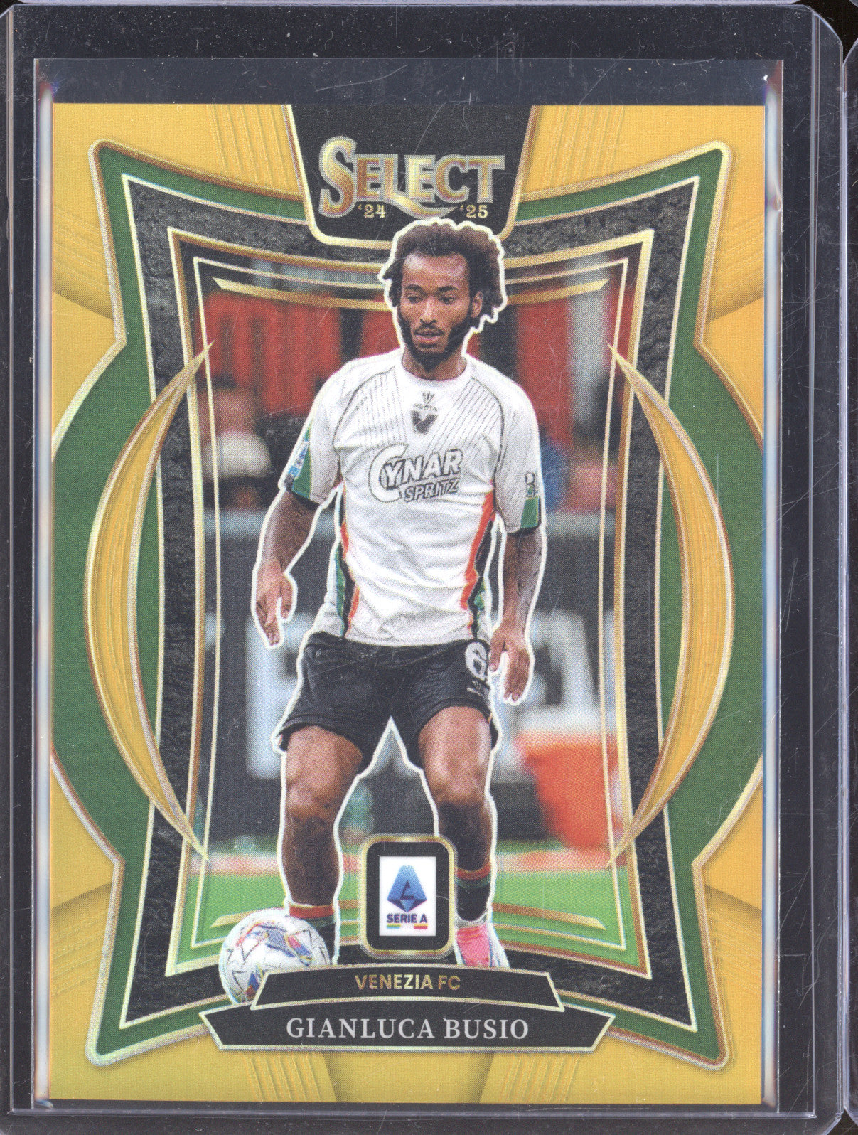 2024-25 Panini Select Serie A 86 Gianluca Busio Gold 04/10