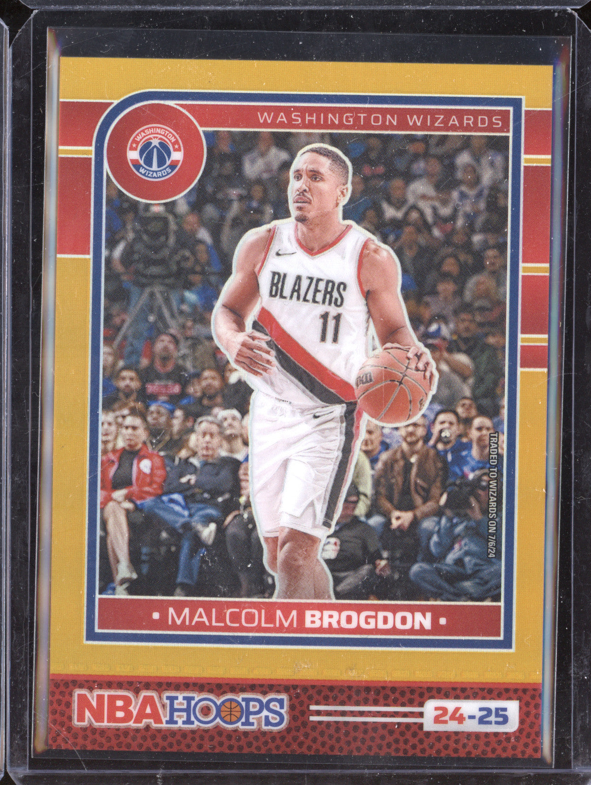 Malcolm Brogdon 2024-25 Panini Hoops 129 Gold 9/10