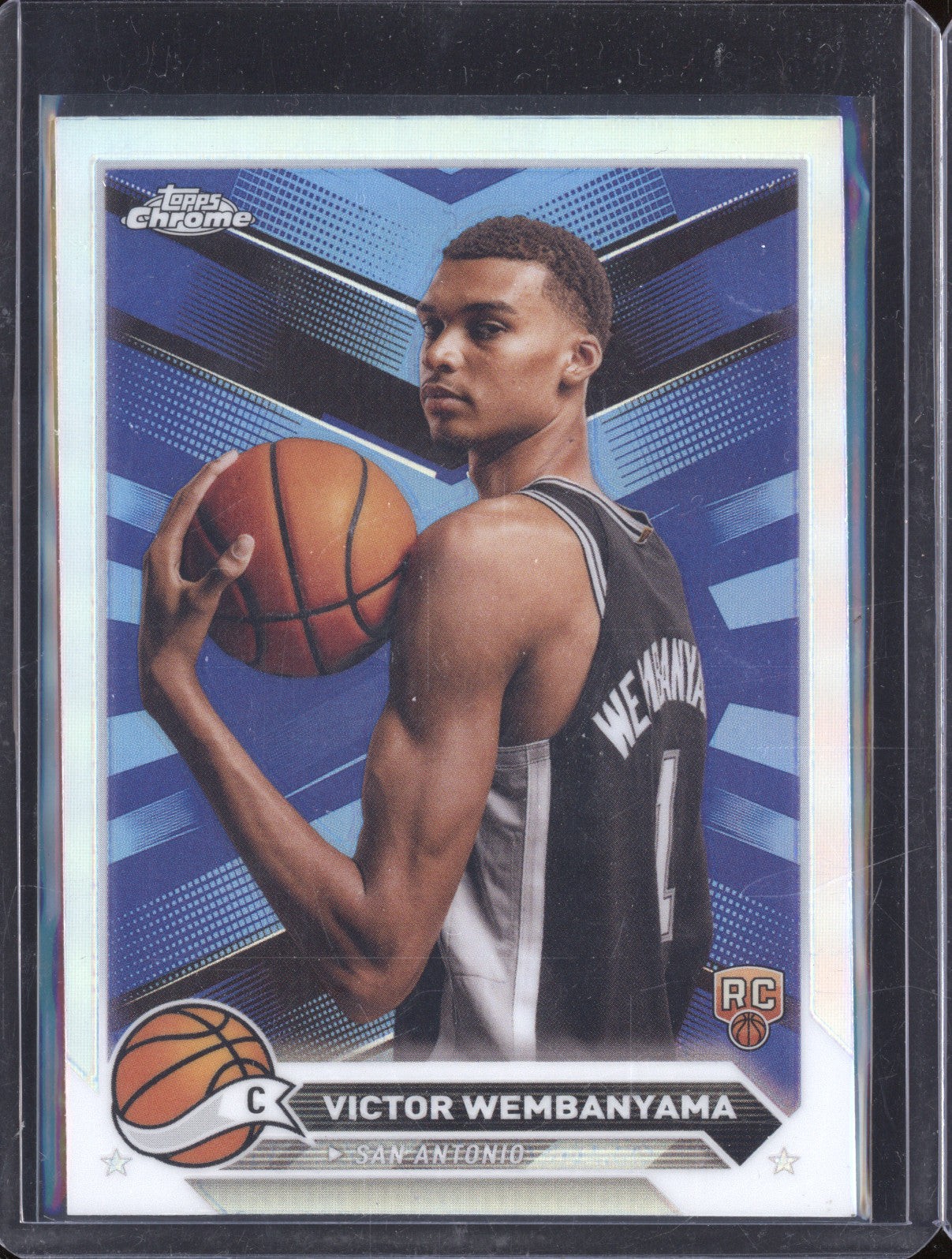 Victor Wembanyama 2023-24 Topps Chrome 1 Refractor RC