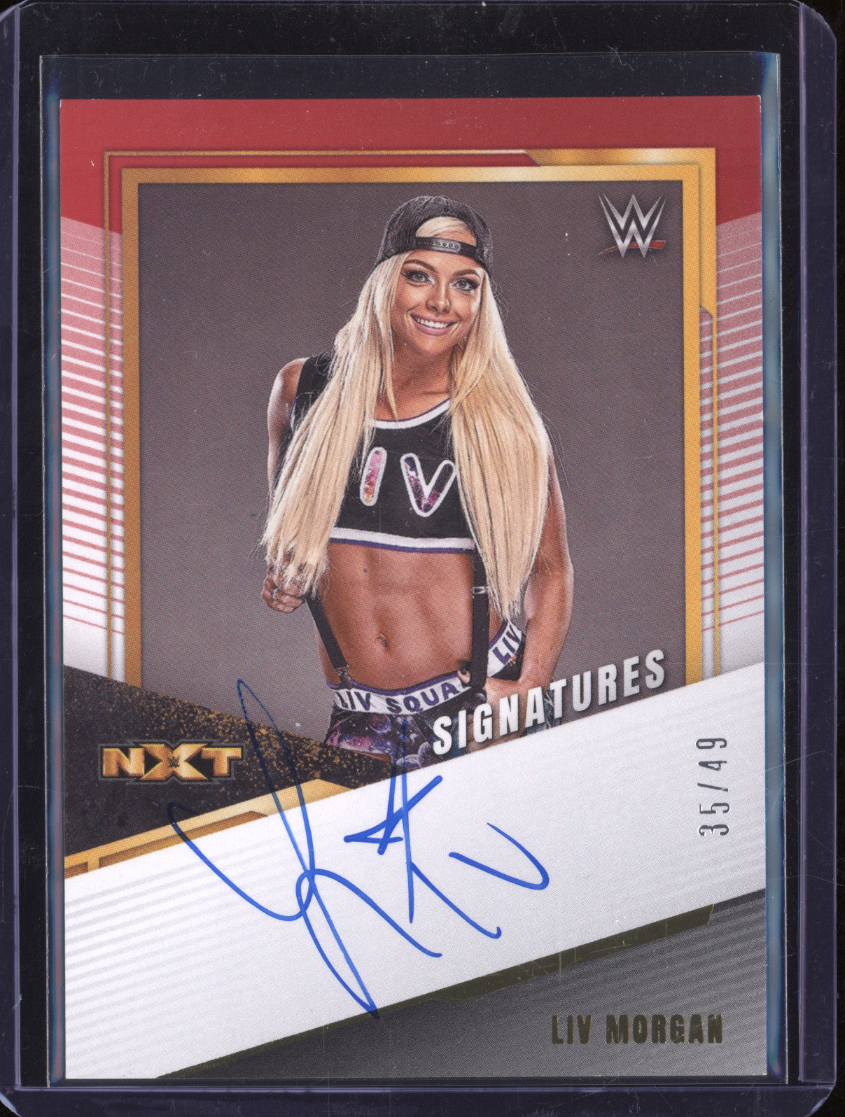 Liv Morgan 2022 Panini NXT WWE AS-LVM Alumni Signatures Red 35/49