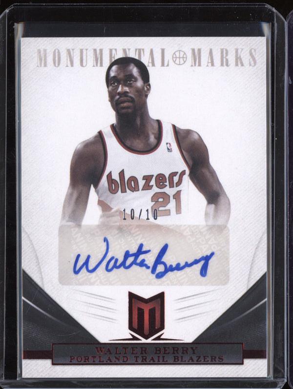 Walter Berry 2012-13 Panini Momentum 234 Monumental Marks Red Auto 10/10