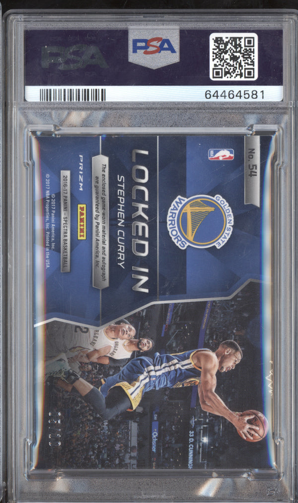 Stephen Curry 2016-17 Panini Spectra 54 Locked In Patch Auto Gold 5/10 PSA 7/10