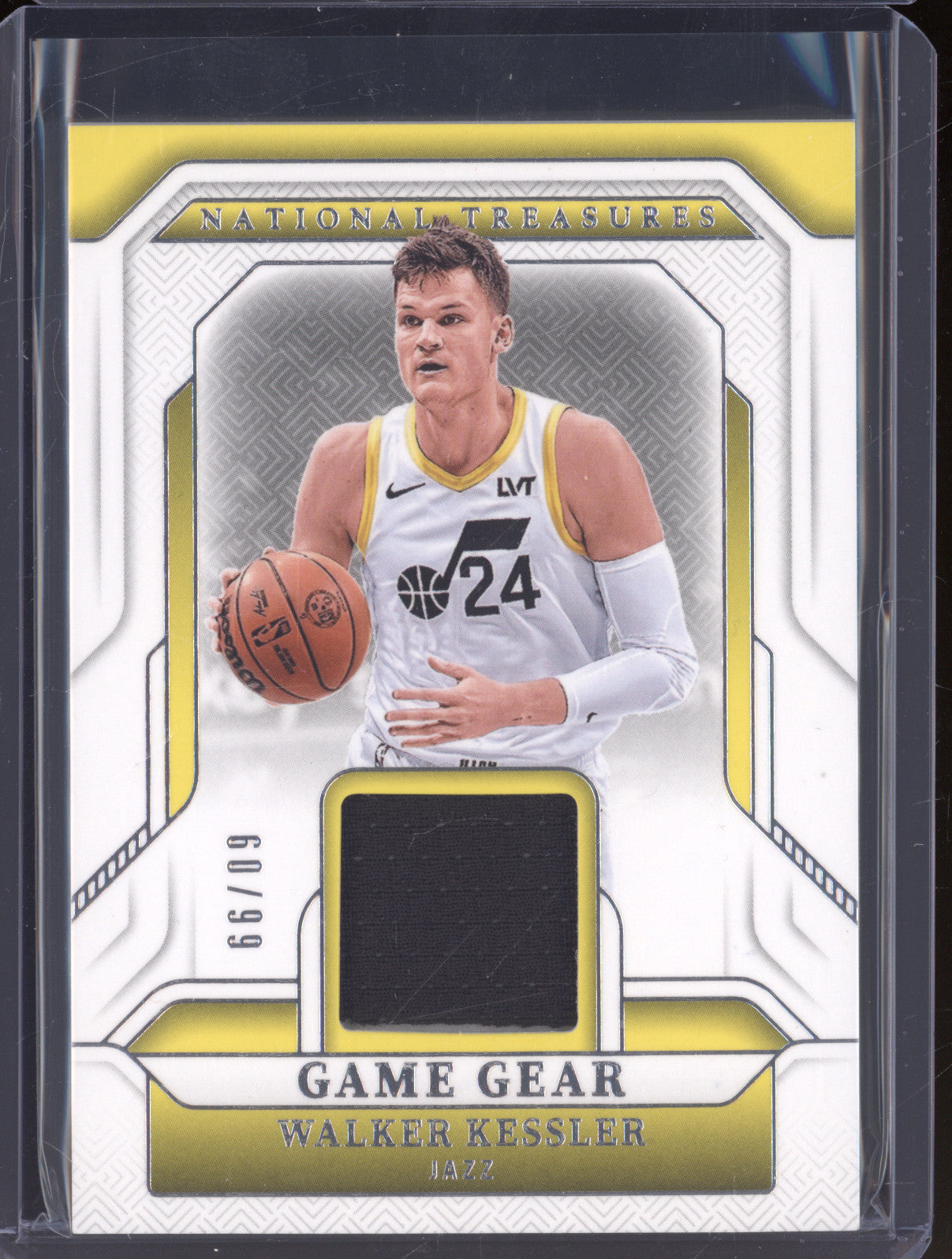Walker Kessler 2024-25 Panini National Treasures GG-KES Game Gear /99