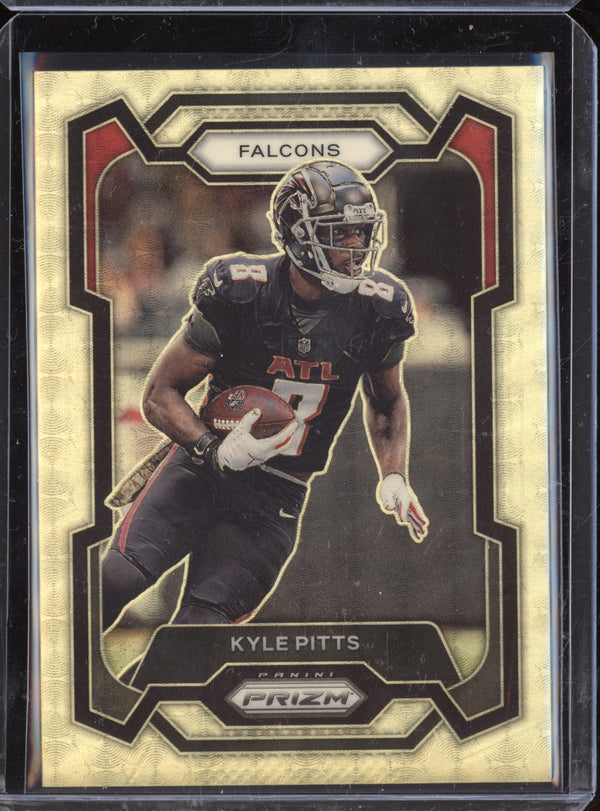 Kyle Pitts 2023 Panini Prizm 11 Gold Vinyl 3/5