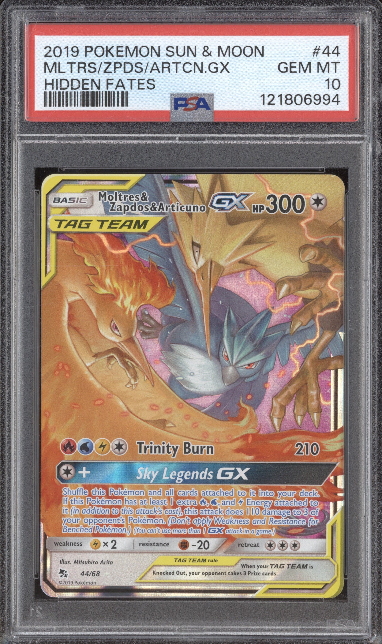 2019 Pokemon Hidden Fates 44/68 Moltres & Zapdos & Articuno Holo PSA 10