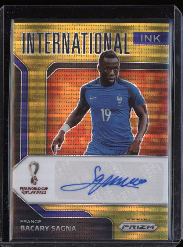 Bacary Sagna 2022 Panini Prizm WC I-BSG International Ink Gold Breakaway 8/10