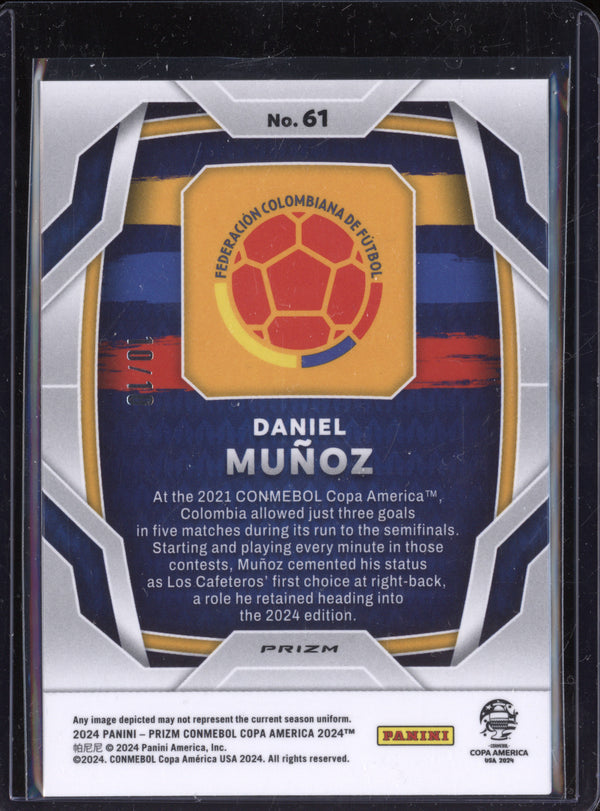 Daniel Munoz 2024 Panini Prizm Copa America 61 Gold 10/10