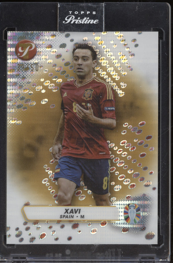 Xavi Hernandez 2022-23 Topps Pristine 171 Gold Refractor 39/50