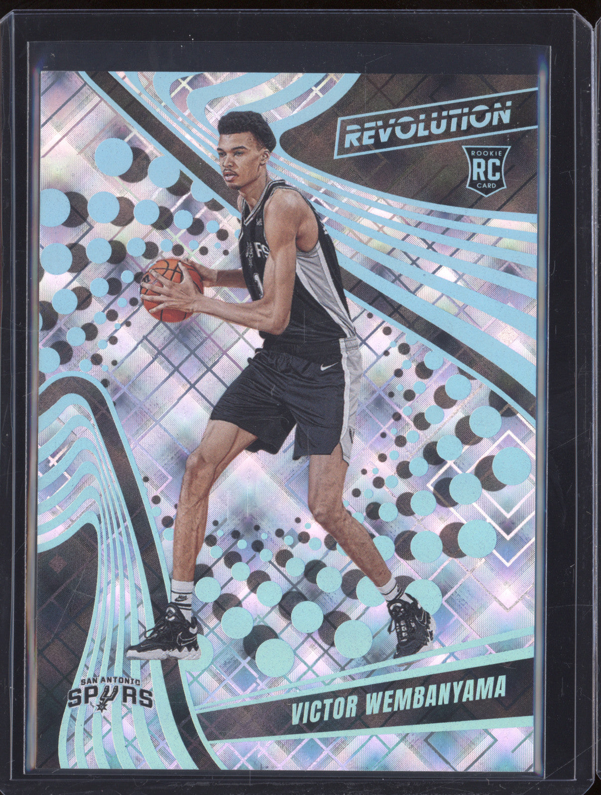 2023-24 Panini Revolution 104 Victor Wembanyama Cosmic Rookie RC 76/99