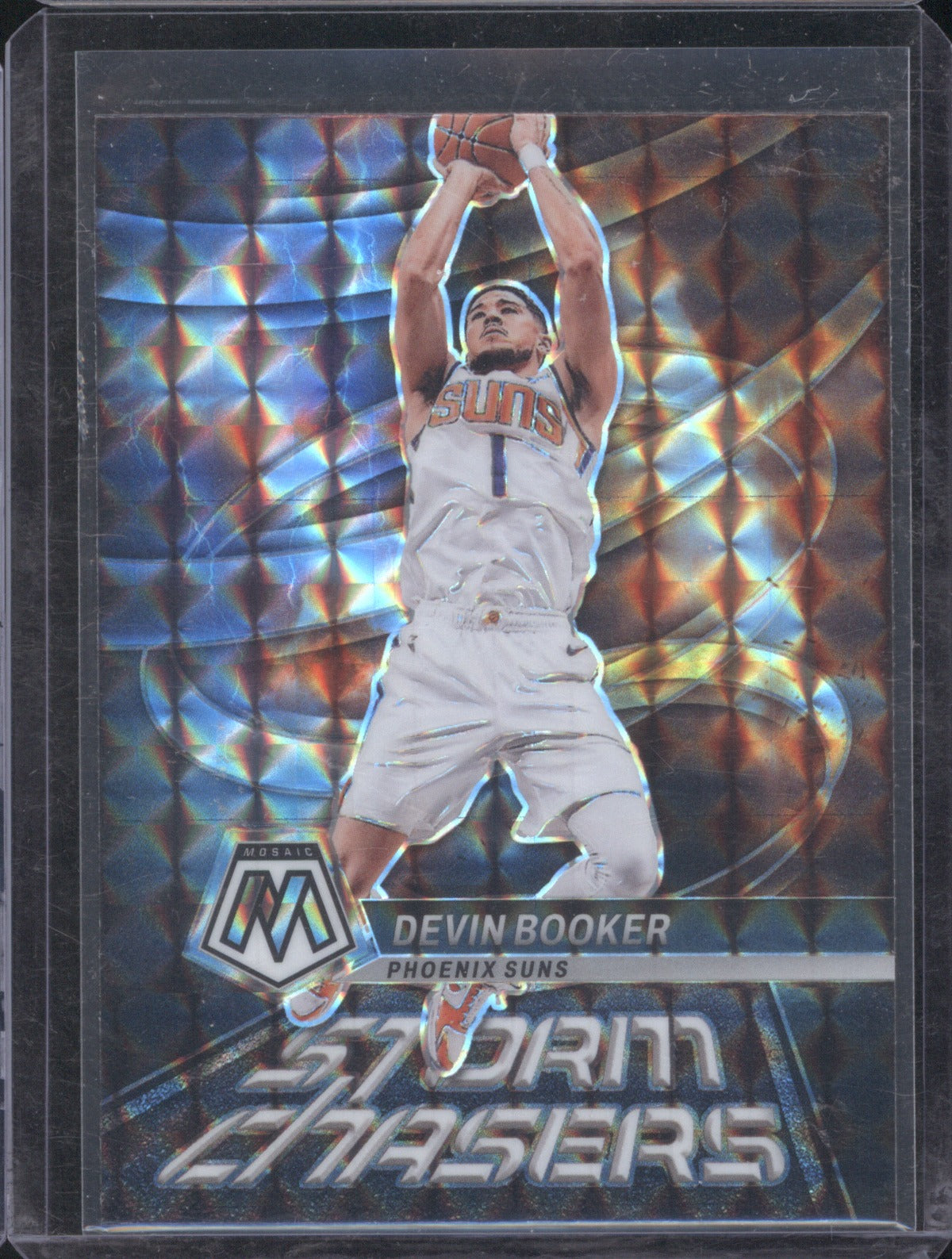 2022 Panini Mosaic Devin Booker 9 Storm Chasers