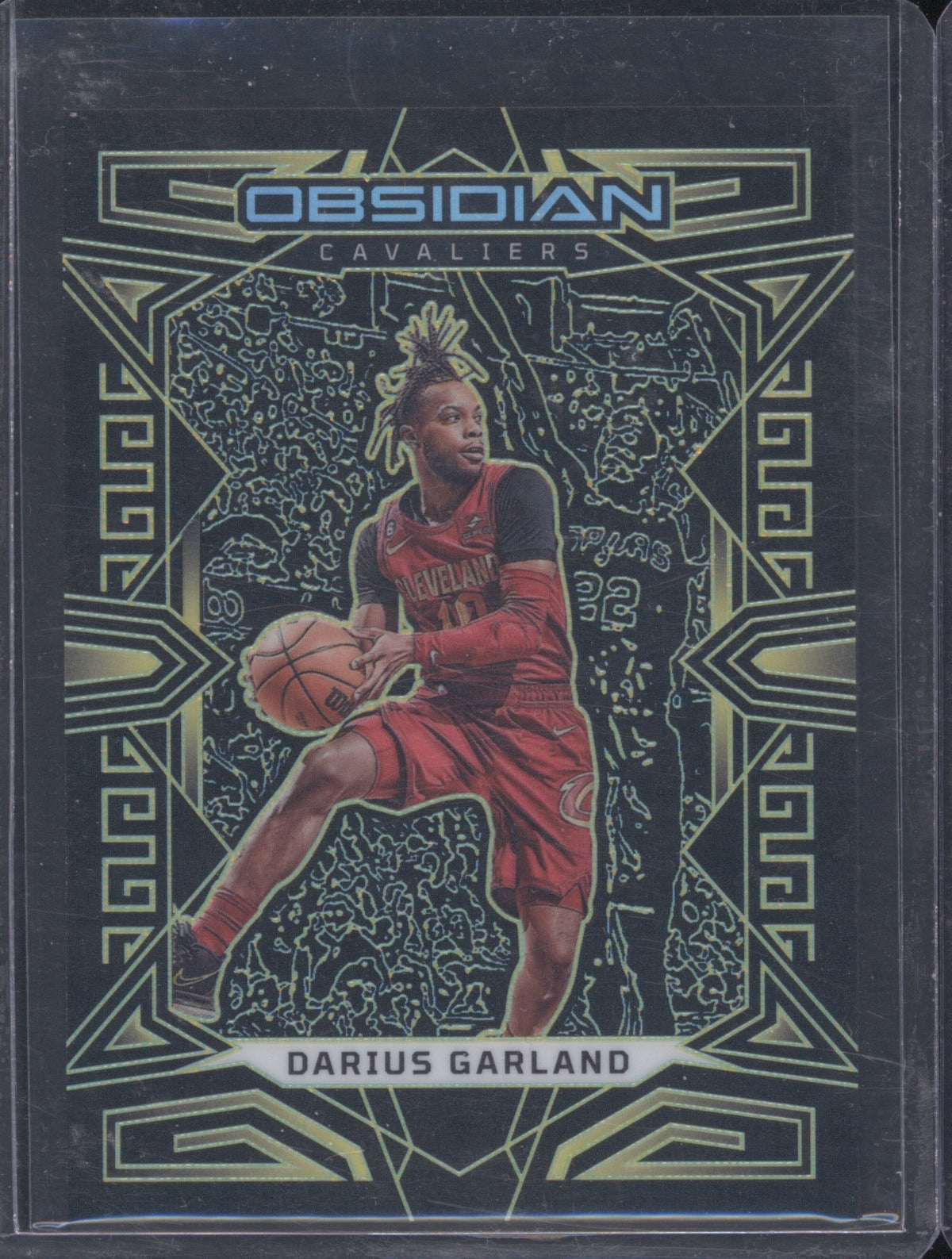 2022 Panini Obsidian Darius Garland 34 Electric Etch Gold 8/10