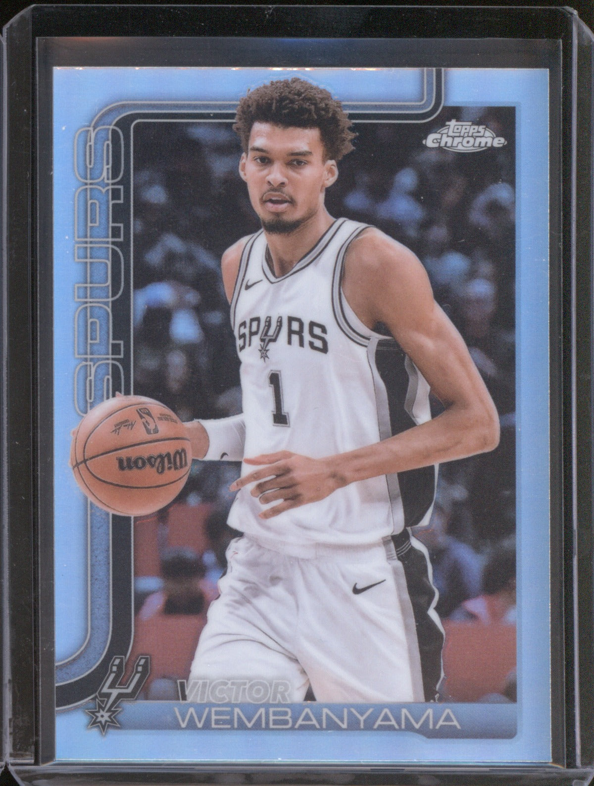 2025-26 Topps Chrome 221 Victor Wembanyama Refractor