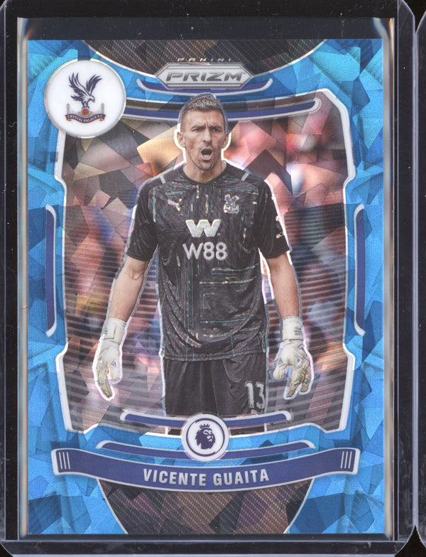 Vicente Guaita 2021-22 Panini Prizm Premier League Blue Cracked Ice 28/75