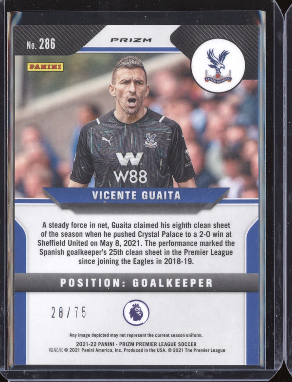 Vicente Guaita 2021-22 Panini Prizm Premier League Blue Cracked Ice 28/75